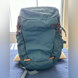 REI 28L Ruckpack
